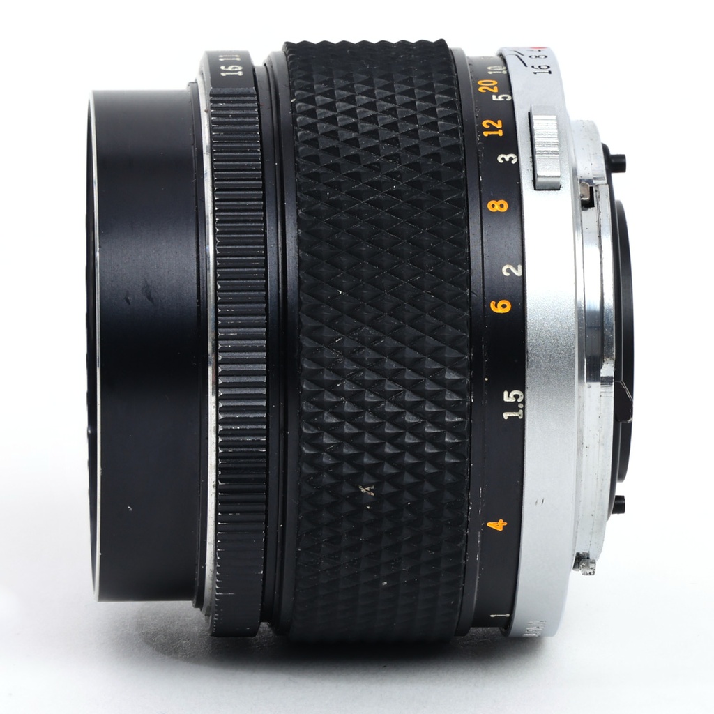 Olympus 85mm f/2 Auto-T Lens Grade 8