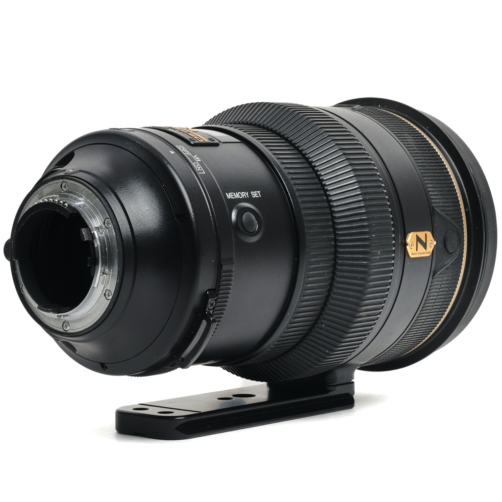 Nikon AF-S 200mm f/2 G VR II lens Grade 8