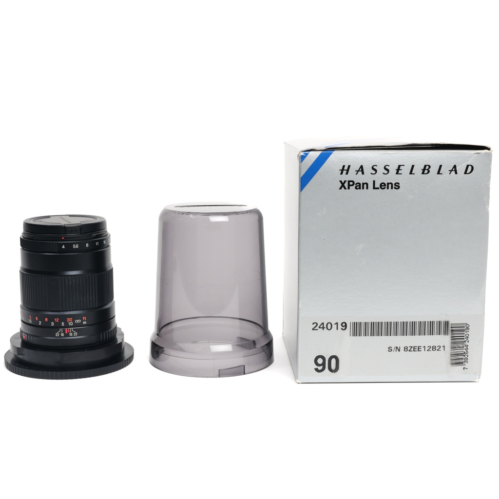 Hasselblad Xpan w/- 45mm + 90mm F/4 Lenses Grade 8