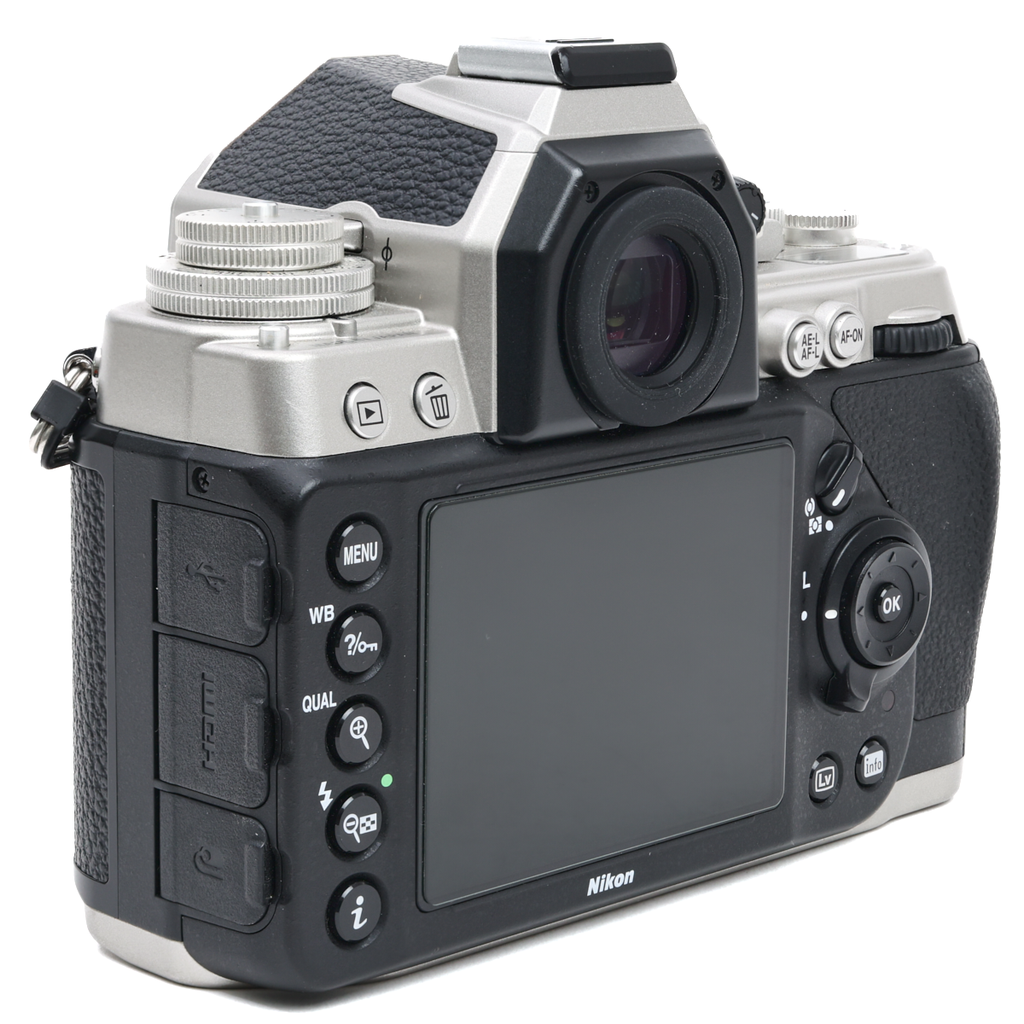 Nikon DF Silver - Grade 8 