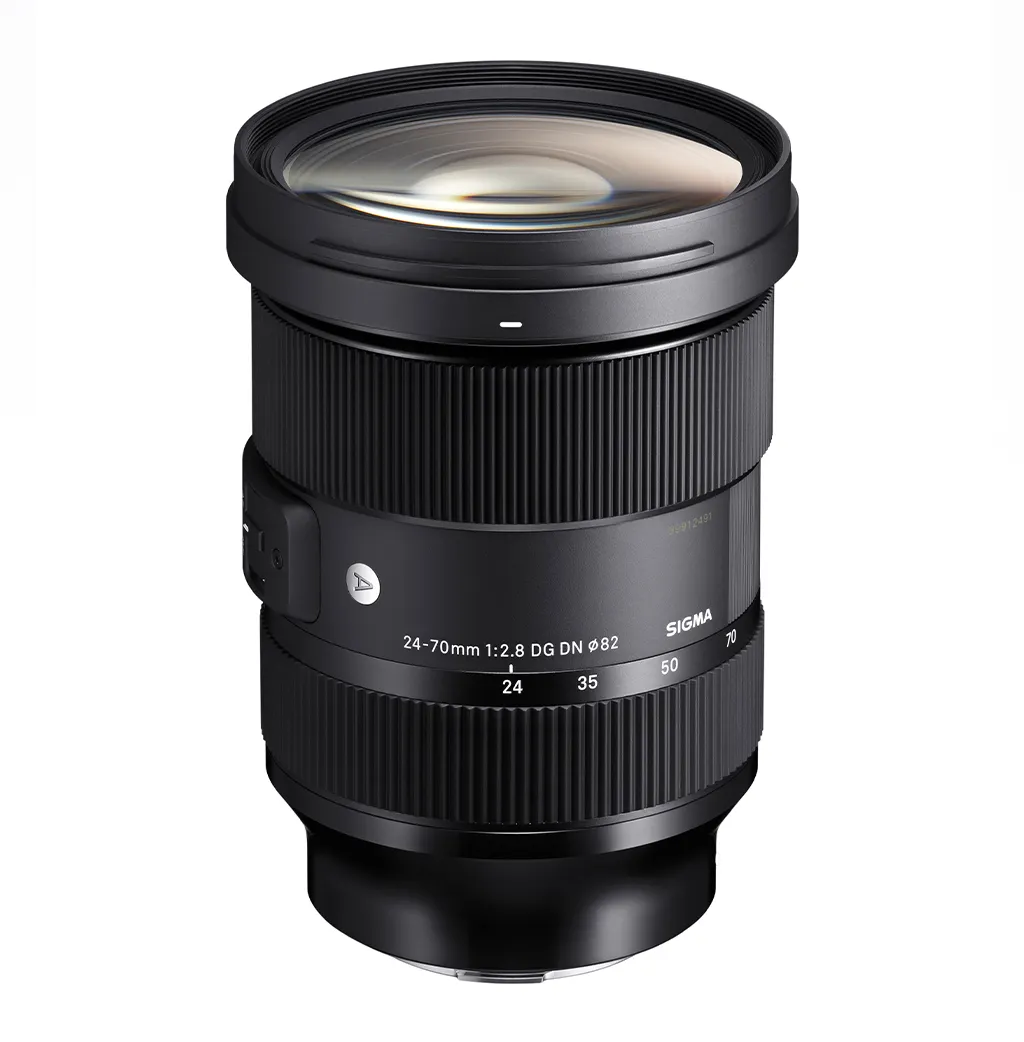 Sigma 24-70mm f/2.8 DG DN Art Lens: Leica L