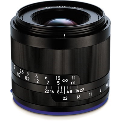 Zeiss 35mm f/2 Loxia Lens